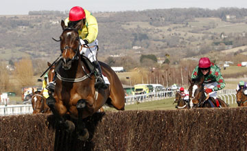 Sizing Europe (Andrew Lynch) winning Arkle Trophy, Cheltenham 2010